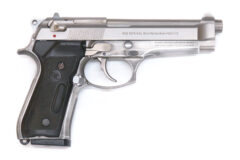 ベレッタ M92FS アイノックス