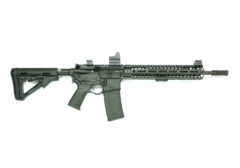 スパイクス タクティカル “クルーセイダー” モデル ST-15
